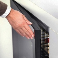 Винный шкаф  Dunavox DAVG-32.80DMB.TO двухзонный в колонну чёрный матовый