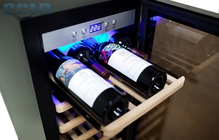 Винный шкаф Wine Craft SC-43M Grand Cru