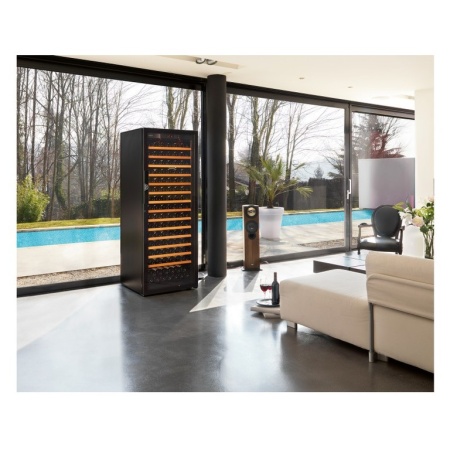 Винный шкаф EuroCave V-Pure-L Стеклянная дверь Full glass, цвет - черный, максимальная комплектация