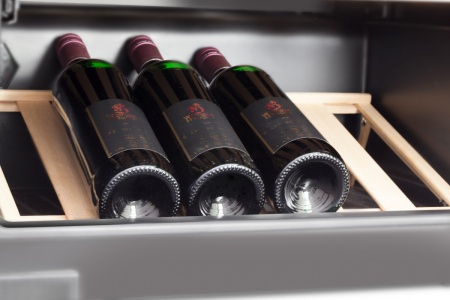 Винный холодильник CASO WineDeluxe E 29