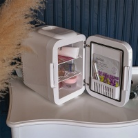 Холодильник для косметики и напитков Meyvel MB-04HC2W